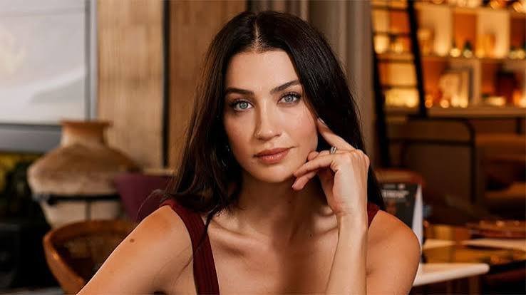 Ceren Benderlioğlu nasıl evlendiğini anlattı: Ailelerimiz ilk kez nikahta tanıştı